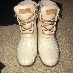 Sperry boots
